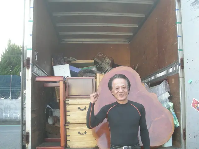 ２トントラックアルミバン積み放題！安心積載の夢宝島ですサービスの画像