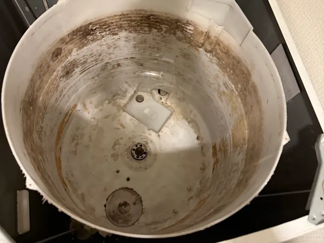 夜間・早朝対応可◎細部まで徹底クリーニング！汚れ具合や劣化具合で臨機応変に対応サービスの画像