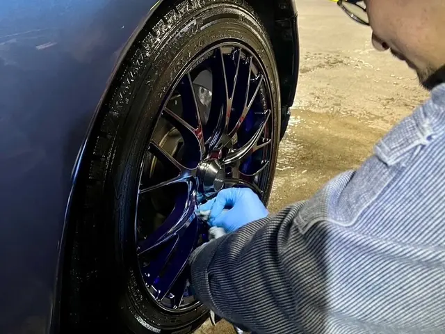 【3000台以上の技術くるくる洗車☆】細部まで美しく磨く出張カーコーティングサービスの画像