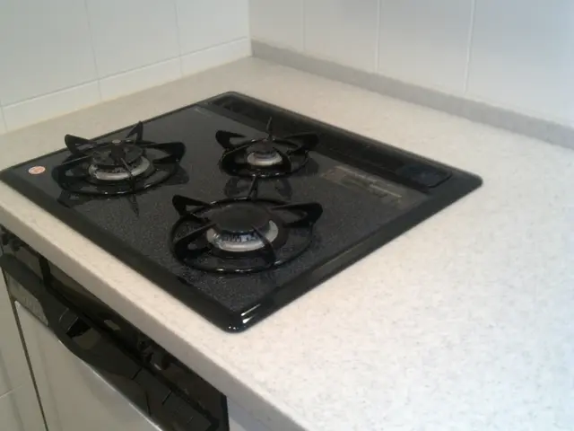 しつこい油汚れ撃退！浴室清掃口コミ数1位！ピカピカキッチンにします！サービスの画像