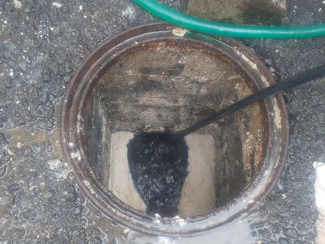 ■配管工 経験26年■下水道排水工事責任技術者■二度と詰まらない様に！屋外〜屋内サービスの画像