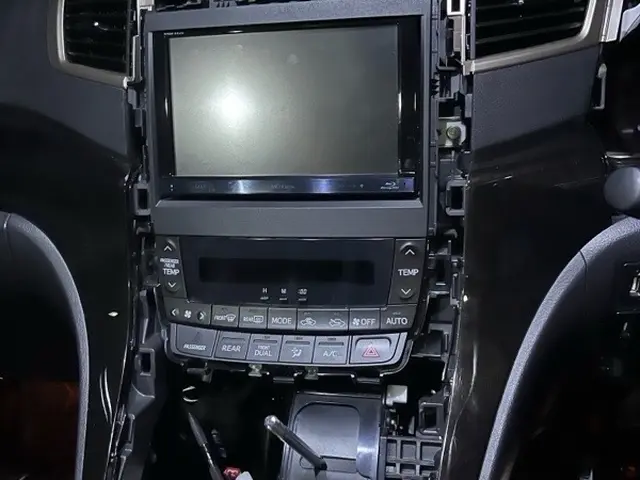 中古ナビでも取り付けます！サービスの画像