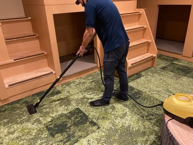 合志市から高品質出張カーペットクリーニングサービスの画像