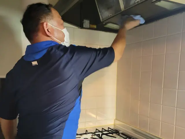 【口コミ高評価】蓄積した汚れ丁寧に隅々まできれいに仕上げます!フッ素コート付き♪サービスの画像