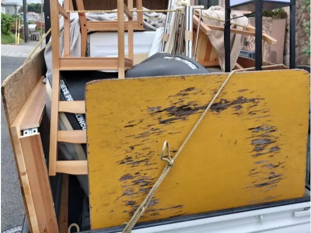 不用品回収 / 2トントラック不用品でお困りの方必見！年中無休で即対応！サービスの画像