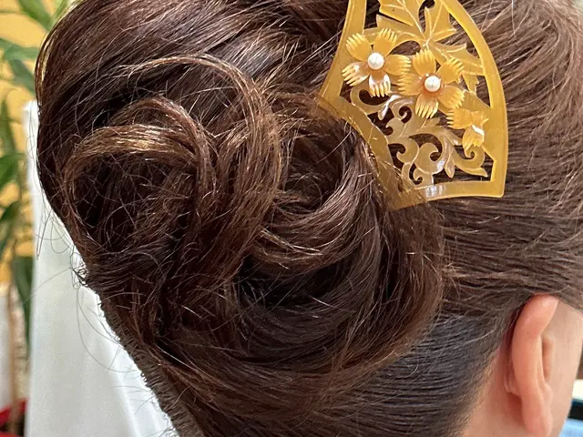 【1級技能着付け師】花嫁着付けもおまかせ下さい。美容師免許所持の為ヘアセットも！