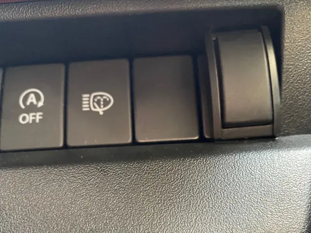 作業外注は一切なし◎損害保険加入済で万が一の際にも安心です！サービスの画像