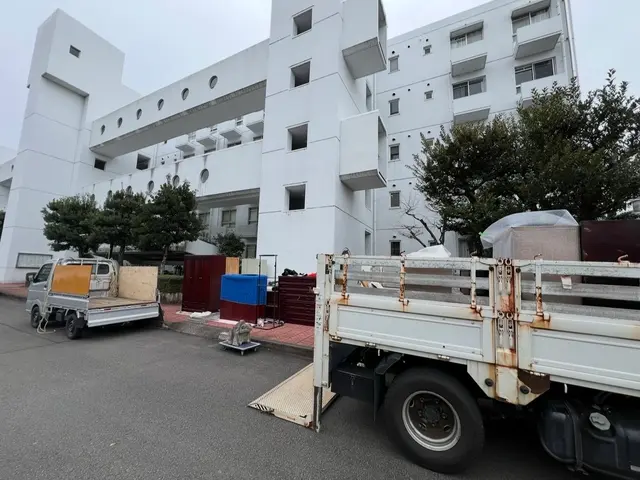 プロの技術でご満足いただけるように心を込めて作業いたしますサービスの画像