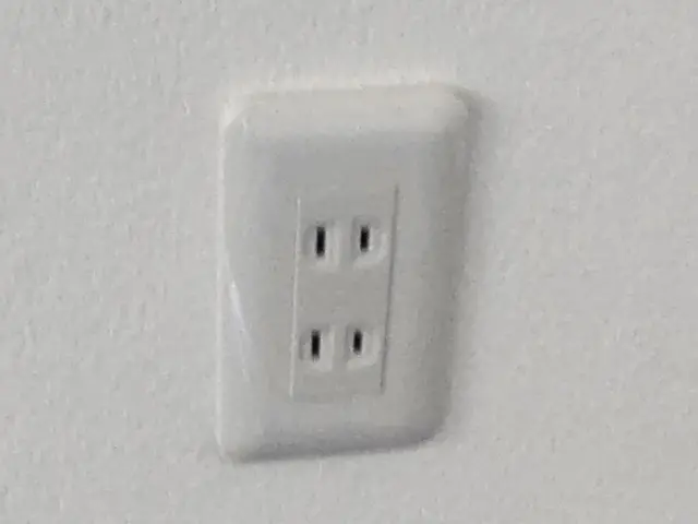 第一種電気工事士の私が横浜市金沢区からお伺いします。サービスの画像