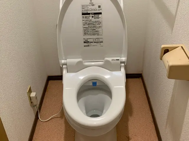 トイレ交換サービスの画像