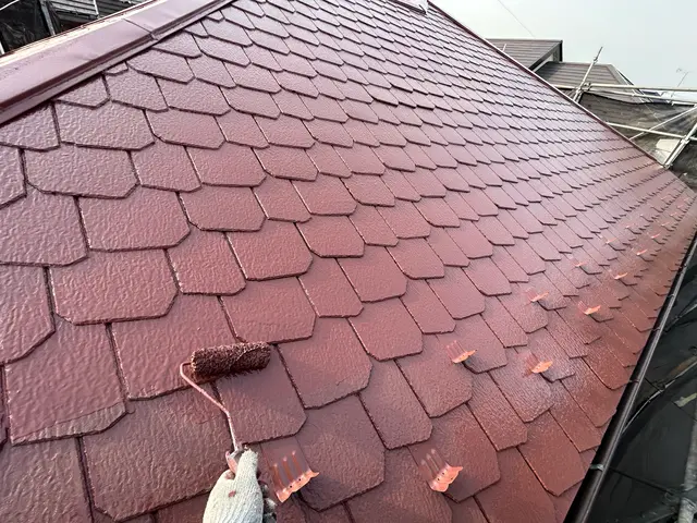 屋根は建物の中でも1番重要な場所になります！職人の技術でしっかりと工事致します！サービスの画像