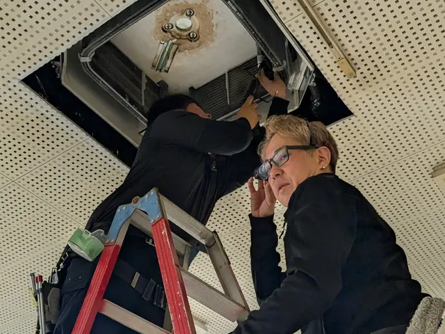 業務用エアコンクリーニング承ります！格安で安心！！まとめてご依頼で更にサービス！サービスの画像