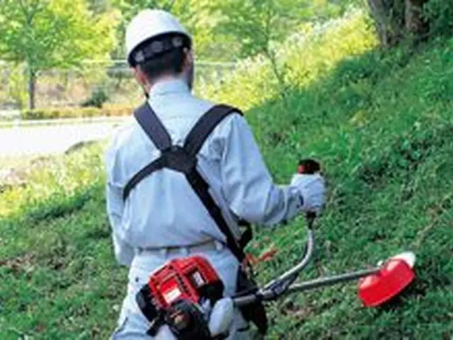 各種クレジットカードご利用可能です。防草シート、除草剤もお任せくださいサービスの画像