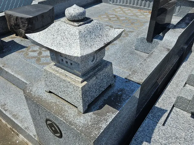 「御先祖様を大切に 」墓石クリーニングは元石屋のプロにお任せ下さい。サービスの画像