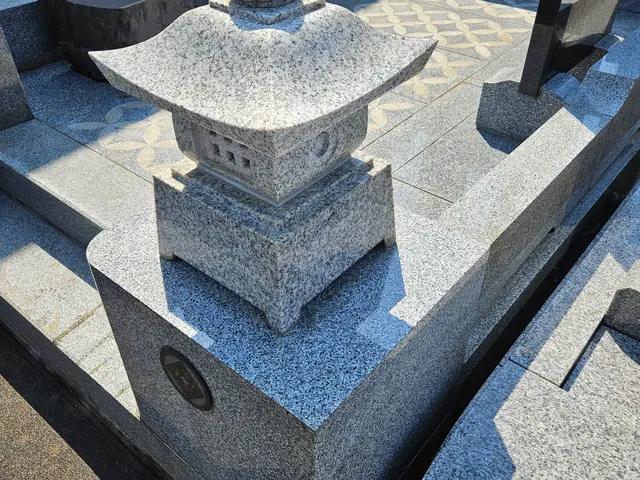 「御先祖様を大切に 」墓石クリーニングは元石屋のプロにお任せ下さい。サービスの画像