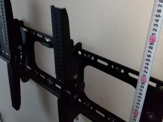 豊富な経験と知識で安心！仕上がり重視で丁寧に施工いたします！45インチまで対応サービスの画像