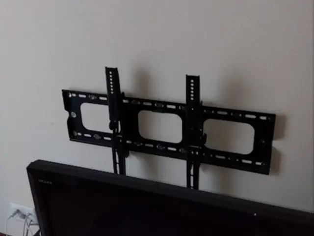 豊富な経験と知識で安心！仕上がり重視で丁寧に施工いたします！45インチまで対応サービスの画像