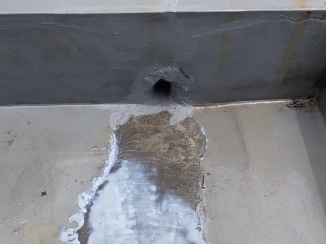 屋上　ベランダ　バルコニーの防水工事は当店にお任せ下さい！サービスの画像