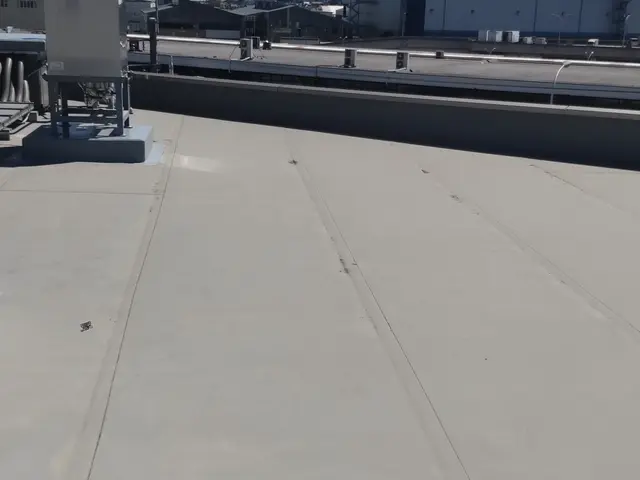 屋上　ベランダ　バルコニーの防水工事は当店にお任せ下さい！サービスの画像