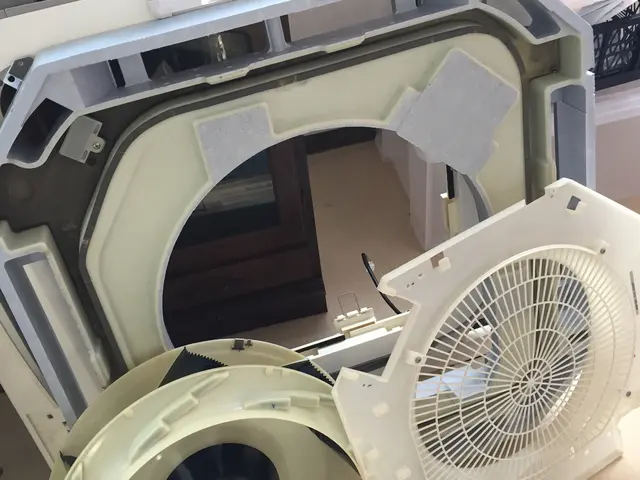 ダイキン工業（株）の空調技術修了、エアコン洗浄専門店です八王子市を中心に地域密着サービスの画像