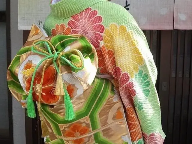 【着付け歴26年の実績】締め付けないのに着崩れ無しの美しい着付けをご体感ください