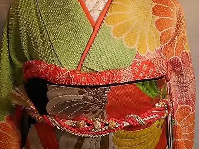 【着付け歴26年の実績】締め付けないのに着崩れ無しの美しい着付けをご体感ください