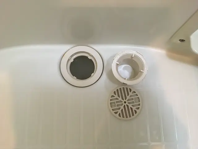 11月予約受付！《P代当社負担》エプロン内部清掃付き(高圧洗浄別途)金属サビ除去サービスの画像