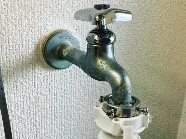 福岡市【壁ピタ水栓交換】/ 洗濯機水栓交換 / 国家資格者が施工で安心！サービスの画像