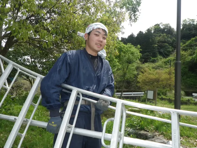 創業50年歴史ある造園業者(駐車場代店負担/女性スタッフ同行可/保険加入済)サービスの画像