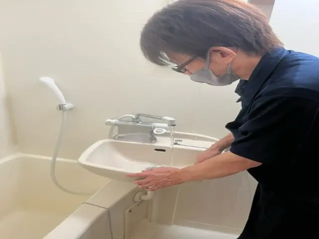 【10年の経験と信頼】専用の薬剤と細やかな作業で、圧倒的な仕上がりを実現します！サービスの画像