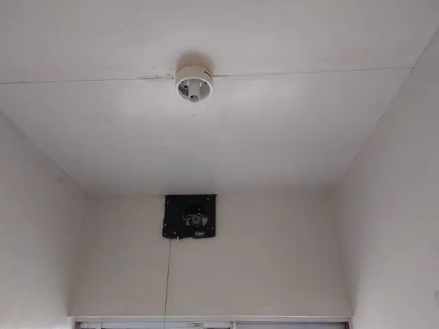 【10年の経験と信頼】専用の薬剤と細やかな作業で、圧倒的な仕上がりを実現します！サービスの画像