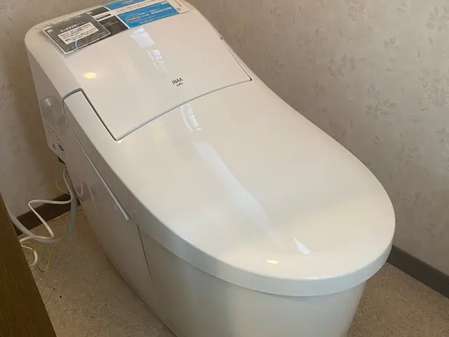 業界歴20年以上！！ CF張り替え可！工事保証付サービスの画像