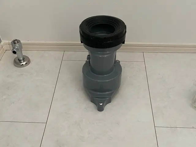 業界歴20年以上！！ CF張り替え可！工事保証付サービスの画像