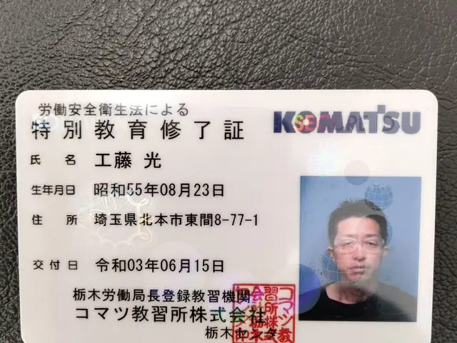 物置解体   エアコン外し回収込みの値段日程調整可能であればお値引！！サービスの画像