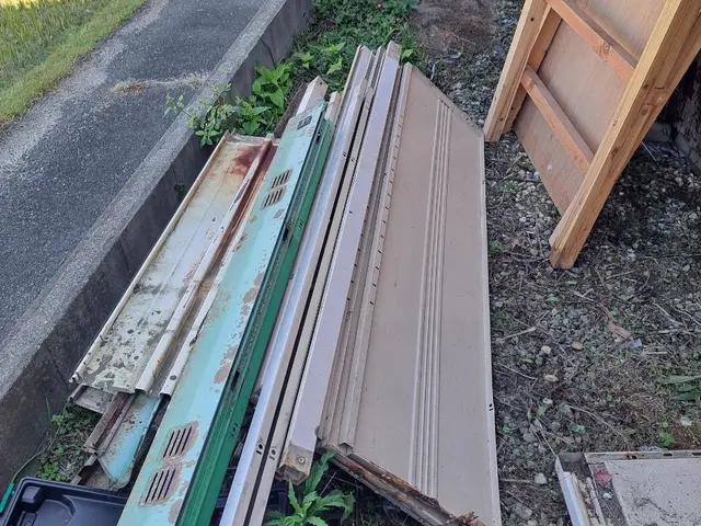 【兵庫県密着】物置の解体回収お任せ下さい。まずは［質問する］からお問合せ下さい。サービスの画像