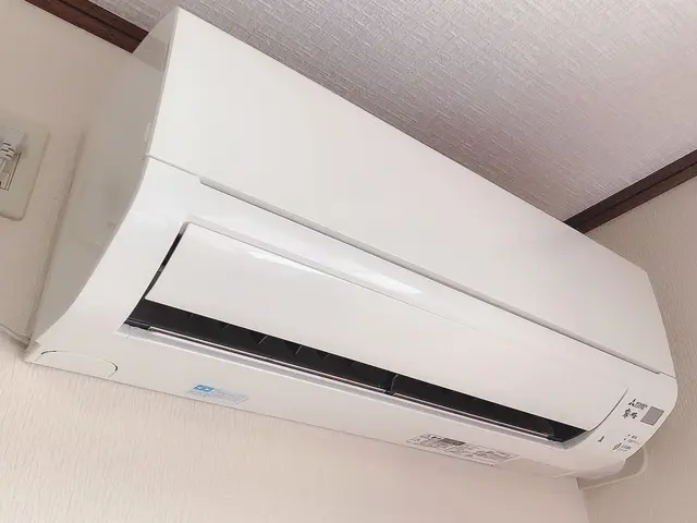 その汚れ、諦める前に一度ご相談ください。掃除の悩みに真摯に向き合います。サービスの画像