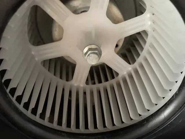 その汚れ、諦める前に一度ご相談ください。掃除の悩みに真摯に向き合います。サービスの画像