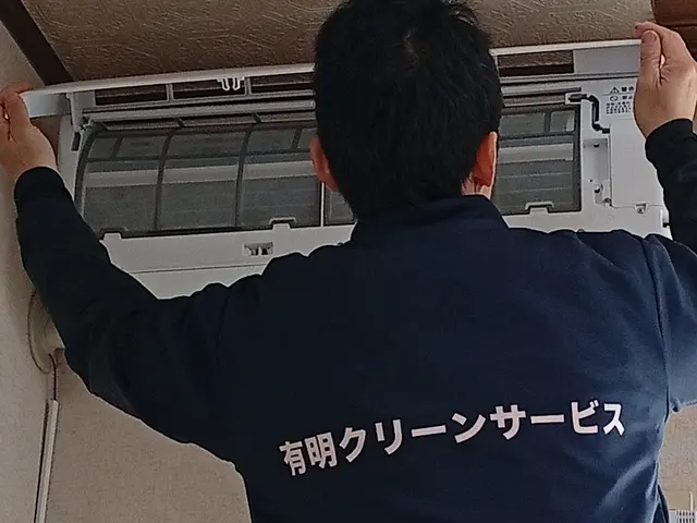 家族にやさしいエアコン洗浄（自然由来洗剤使用）サービスの画像