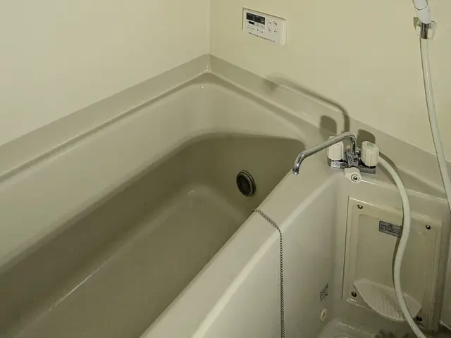 お客様のお力になります！新築の輝きを取り戻します。綺麗なお風呂で笑顔に!!サービスの画像