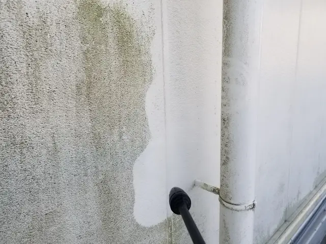 ☆ありがとう！綺麗になった☆職人直営店の本格高圧洗浄☆繊細な塗装職人の丁寧洗浄☆サービスの画像