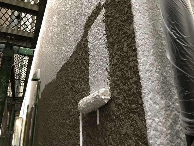 《業歴20年》実務経験豊富なペンキ店の職人です！屋根・外壁塗装お任せください！サービスの画像