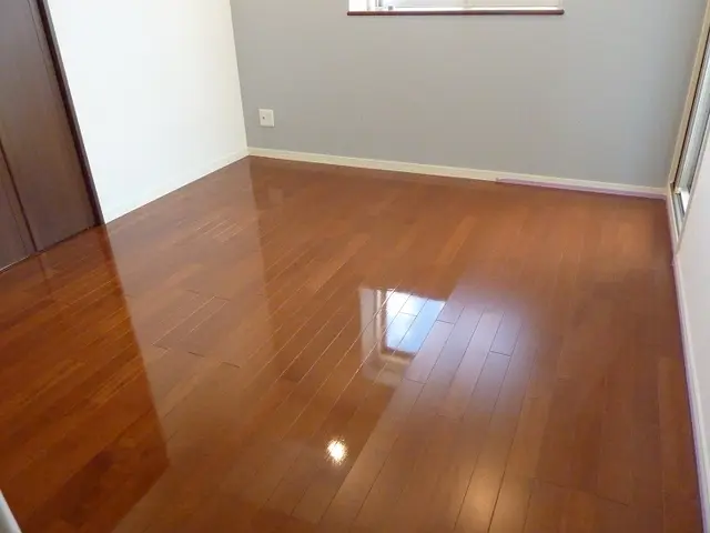 フロアコーティング　在宅・新築とも施工できます！■セット割あり■コロナ対策済■サービスの画像