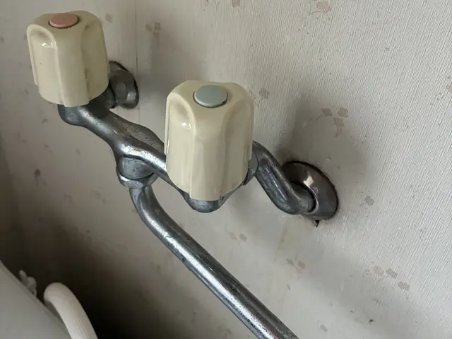 壁ピタ水栓交換（洗濯機用水栓）サービスの画像