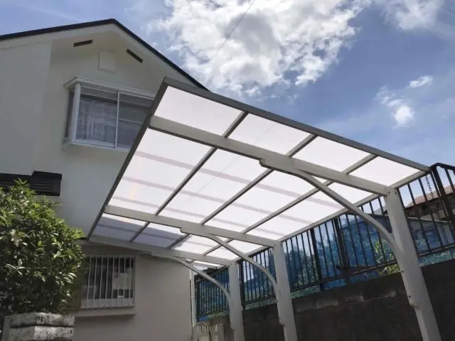 カーポート高圧洗浄サービスの画像