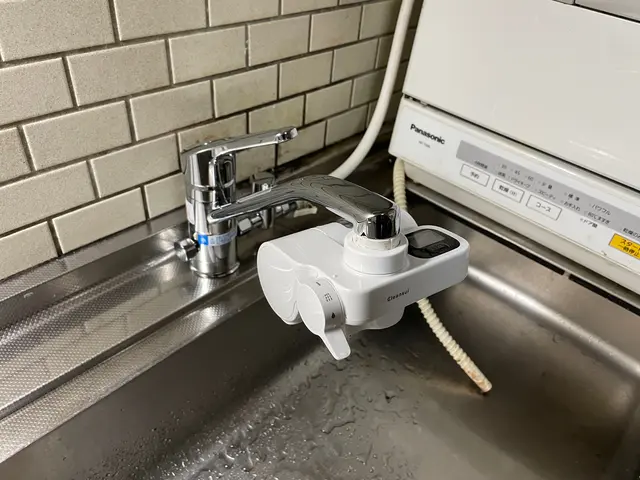 ★損害保険加入店★キッチンの蛇口交換します。サービスの画像