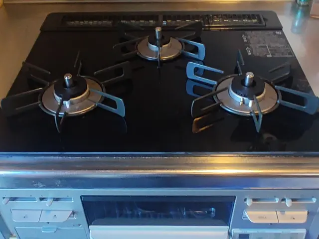 【安心・親切・丁寧】ガス機器設置資格者の当店へお任せ下さい！処分費込で対応しますサービスの画像