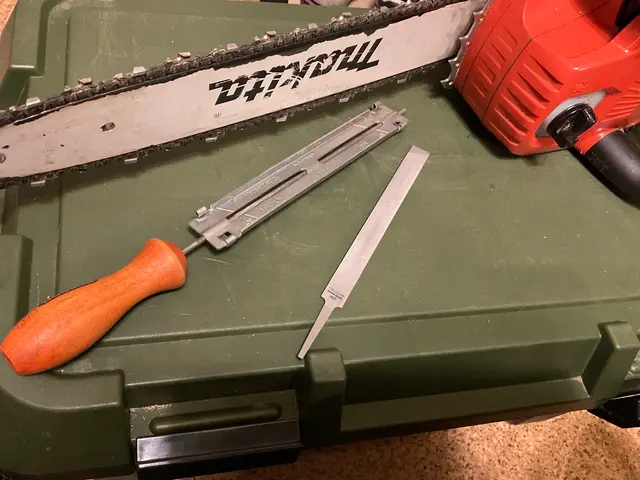 新規出店◎狭いお庭でもできる堀上げ・吊上げサービスの画像