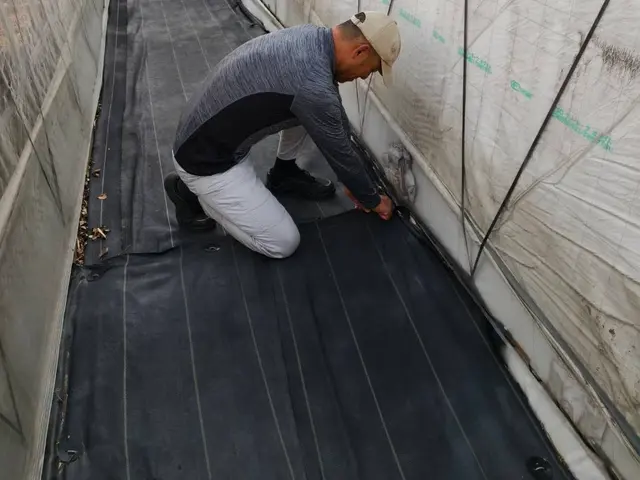 《防草シート施工》はお任せ下さい！　経験と知識をいかして迅速に対応致しますサービスの画像