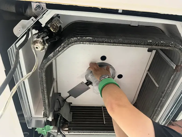 作業実績1万件超！大手出身スタッフによる安心・丁寧な仕上がりをお約束サービスの画像