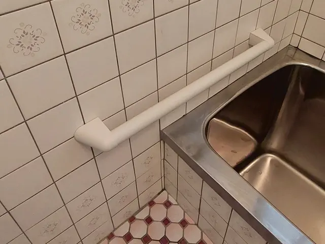 業界歴20年以上　安全でしっかりとした手摺取り付けお約束いたします。サービスの画像